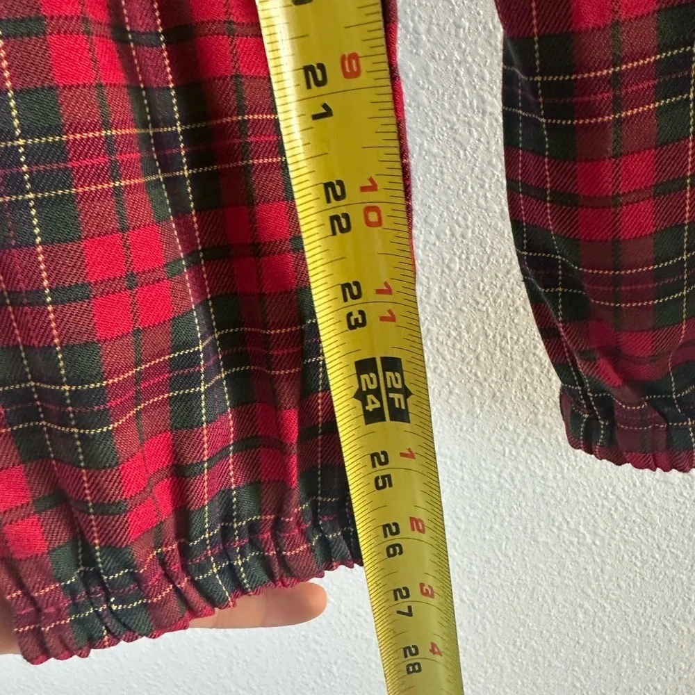 NWT Edgehill Collection Size 6  Red and Black Plaid Kids Pants